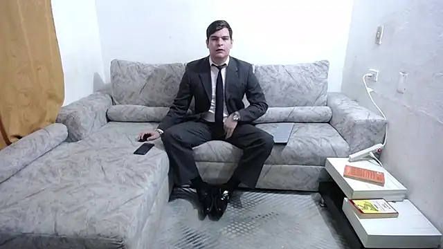 Victor Maitland online show from 07.25.26