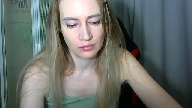 JessFoxxx online show from 02.11.26