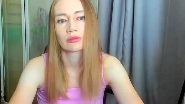 Snapshot of JessFoxxx chatting on 06.10.26 JessFoxxx online show from 06.10.26