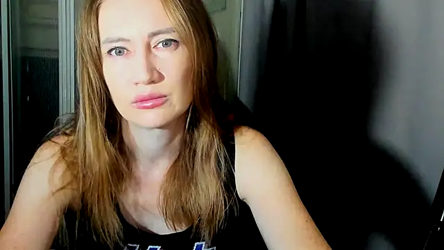 Snapshot of JessFoxxx chatting on 07.27.26 JessFoxxx online show from 07.27.26