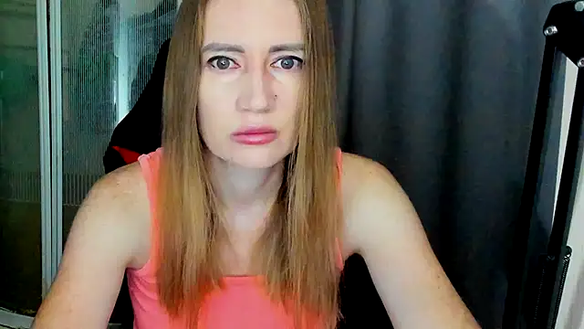 Snapshot of JessFoxxx chatting on 07.28.26 JessFoxxx online show from 07.28.26
