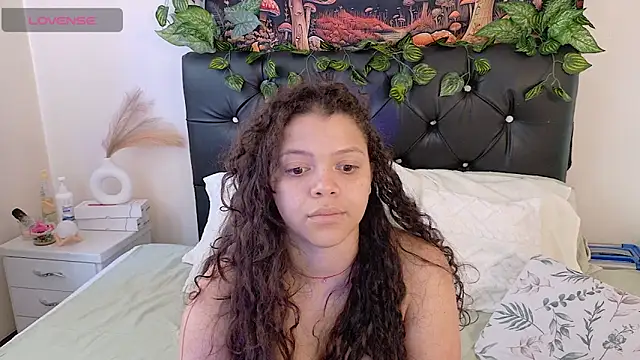 Snapshot of Amanda_sweet chatting on 02.10.26 Amanda sweet online show from 02.10.26