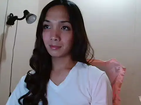 Snapshot of marry_on_croxx chatting on 10.03.25 marry on croxx online show from 10.03.25