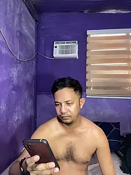 Snapshot of hotcumboi69 chatting on 02.20.26 hotcumboi69 online show from 02.20.26