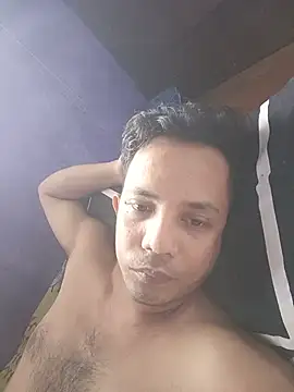 Snapshot of hotcumboi69 chatting on 07.16.26 hotcumboi69 online show from 07.16.26