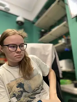  CherryBloom  online show from 09.13.25