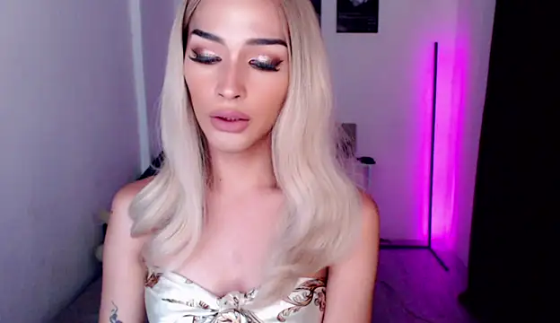 Alicegreenexx online show from 04.13.26