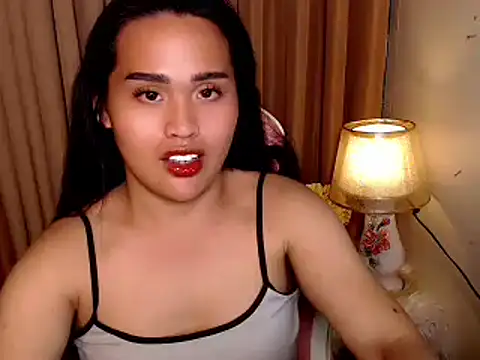 Snapshot of urmidnightcravingsxx chatting on 03.27.26 urmidnightcravingsxx online show from 03.27.26