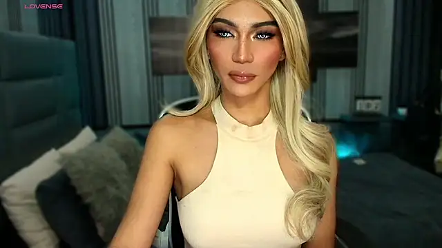 Huntress xxx online show from 03.27.26