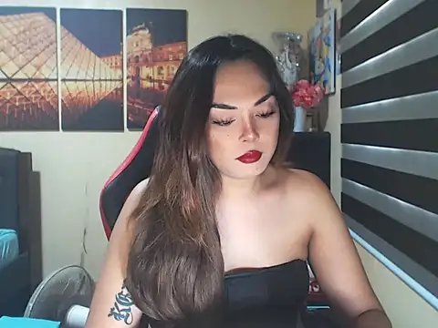 Snapshot of amorPOWERS21X chatting on 09.28.25 amorPOWERS21X online show from 09.28.25