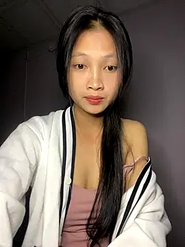 Snapshot of vyvy777 chatting on 11.01.25 vyvy777 online show from 11.01.25