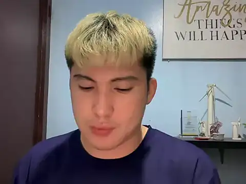 Snapshot of lovely_jay chatting on 05.17.26 lovely jay online show from 05.17.26
