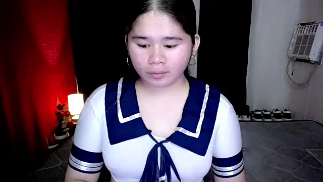 Snapshot of skinnygirl_69 chatting on 02.11.26 skinnygirl 69 online show from 02.11.26