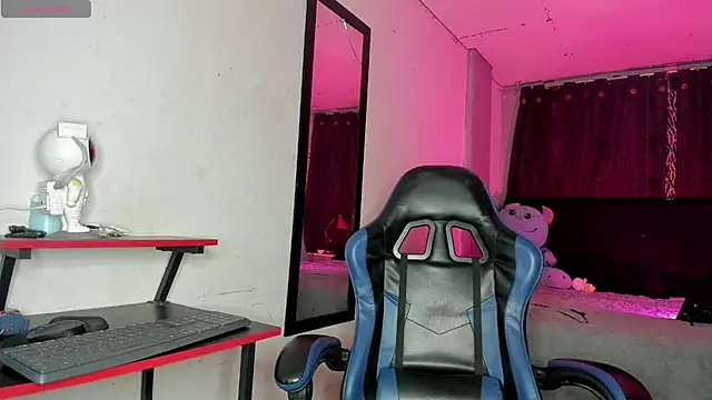 Jostin18 online show from 04.10.26