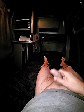 Snapshot of traverse chatting on 02.18.26 traverse online show from 02.18.26