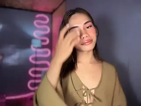 Snapshot of Lovelynikki03 chatting on 05.29.26 Lovelynikki03 online show from 05.29.26