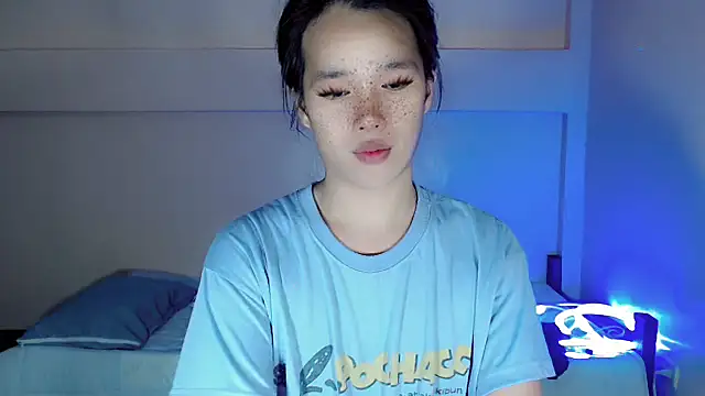 Snapshot of sassy_alex chatting on 09.11.25 sassy alex online show from 09.11.25