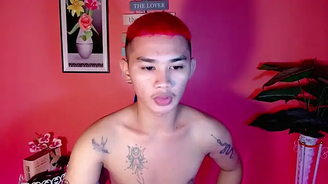 Snapshot of asianhardcock25 chatting on 10.02.25 asianhardcock25 online show from 10.02.25