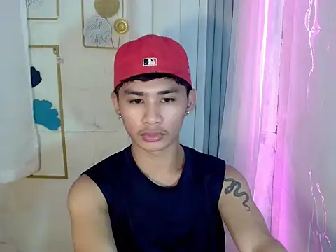 Snapshot of asianhardcock25 chatting on 06.28.26 asianhardcock25 online show from 06.28.26