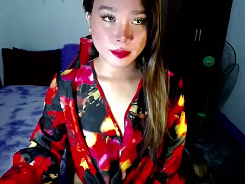 Urassiansweetcummer online show from 10.30.25