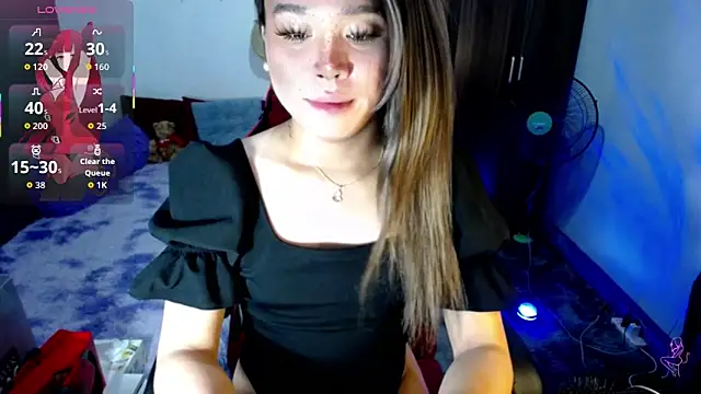 Urassiansweetcummer online show from 02.24.26