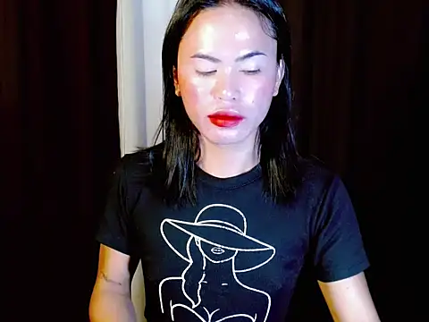 Snapshot of urhotty_megss chatting on 02.20.26 urhotty megss online show from 02.20.26