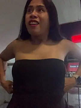 Snapshot of Angelina_bunny chatting on 11.13.25 Angelina bunny online show from 11.13.25