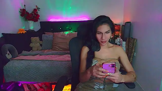 Snapshot of JadeScarlet_LoveLace chatting on 04.30.26 JadeScarlet LoveLace online show from 04.30.26