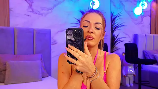 Izabellle02 online show from 02.09.26