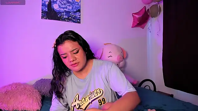 Shophie thoopson online show from 11.27.25