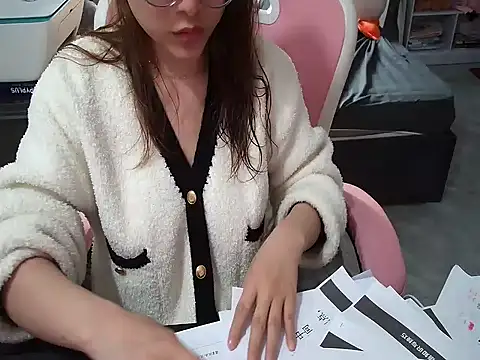 Ori-Yannie online show from 02.20.26