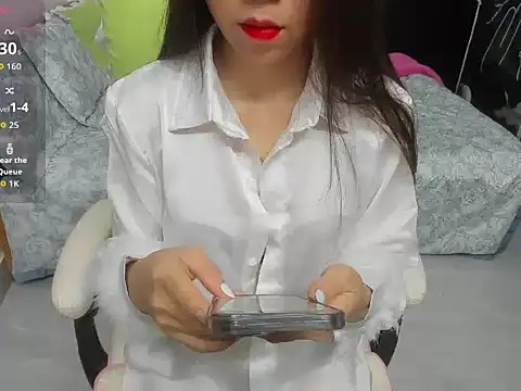 LuckyBabe new01 online show from 09.30.25