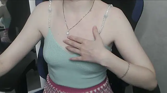 cute elfy  online show from 07.28.26