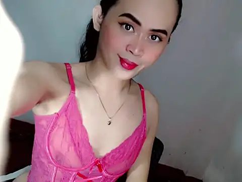 Snapshot of slutty_afina chatting on 09.11.25 slutty afina online show from 09.11.25