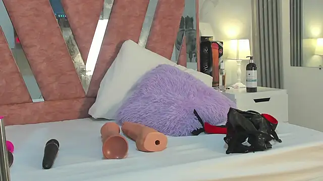 Wonderkloe  online show from 03.01.26