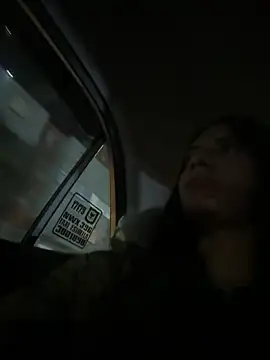 Snapshot of Isabella21_ chatting on 02.05.26 Isabella21 online show from 02.05.26