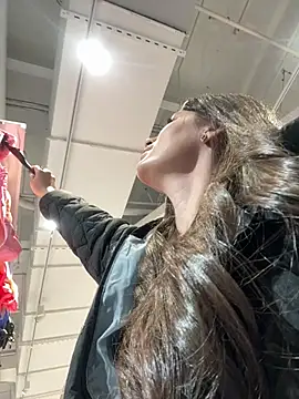 Snapshot of Isabella21_ chatting on 02.14.26 Isabella21 online show from 02.14.26