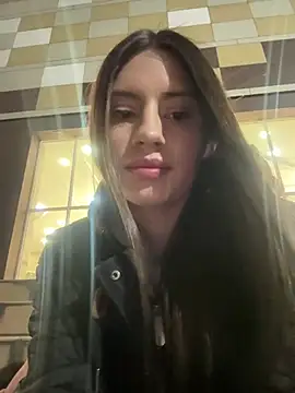 Snapshot of Isabella21_ chatting on 02.21.26 Isabella21 online show from 02.21.26