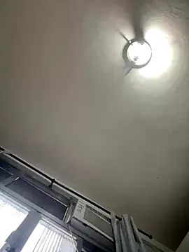 Snapshot of Isabelaa_ chatting on 11.27.25 Isabelaa online show from 11.27.25