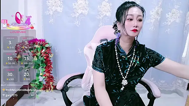 Snapshot of alinmeng chatting on 04.14.26 alinmeng online show from 04.14.26