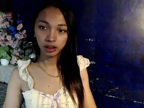 Snapshot of Simi_Ipit chatting on 04.25.26 Simi Ipit online show from 04.25.26