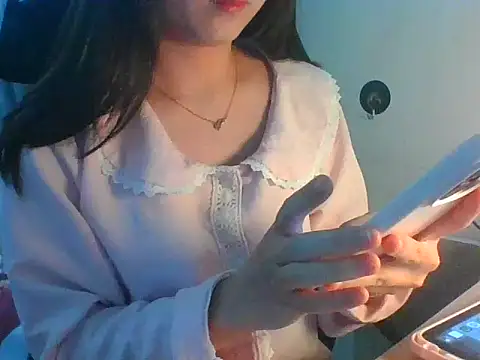 Linzly online show from 11.21.25