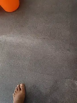 vichuhot online show from 10.29.25