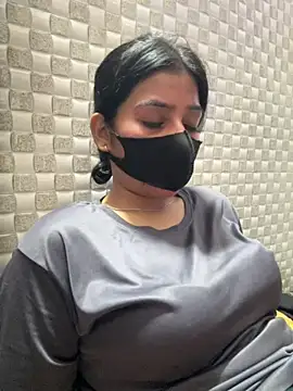 Hot Jaanvi  online show from 06.18.26