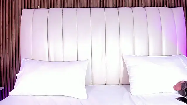 SandraMilerr online show from 02.10.26