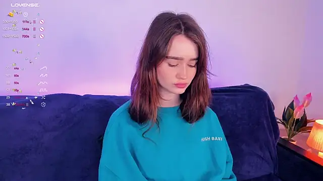 lovelyalivia online show from 10.05.25