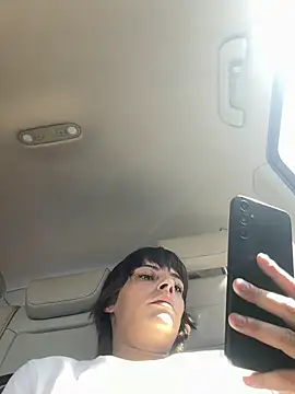 Snapshot of sweetchery999999 chatting on 09.22.25 sweetchery999999 online show from 09.22.25