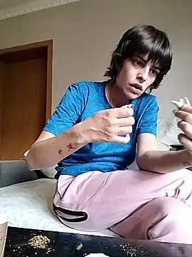 Snapshot of sweetchery999999 chatting on 09.26.25 sweetchery999999 online show from 09.26.25