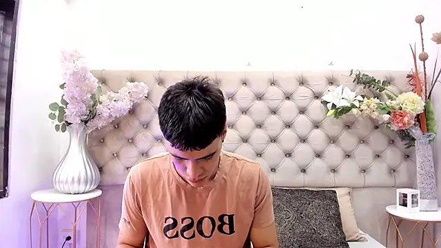 BenitoSaenz online show from 04.11.26