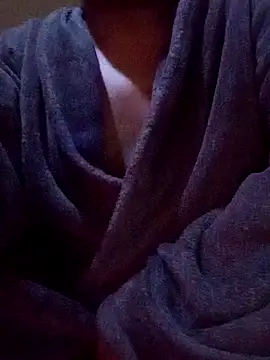 OnlyMoneyIwanT online show from 10.12.25